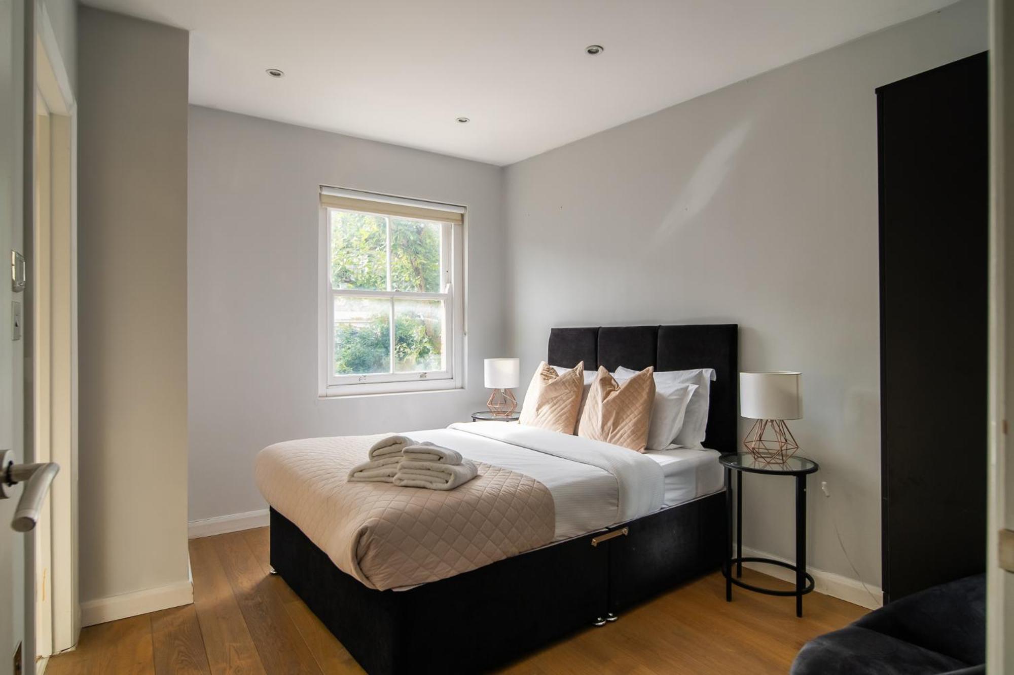 Stylish 2-bed In Camden Special Price Due To Maintenance Road Works Nearby