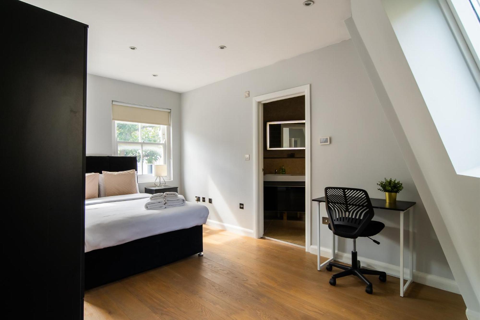 Stylish 2-bed In Camden Special Price Due To Maintenance Road Works Nearby *