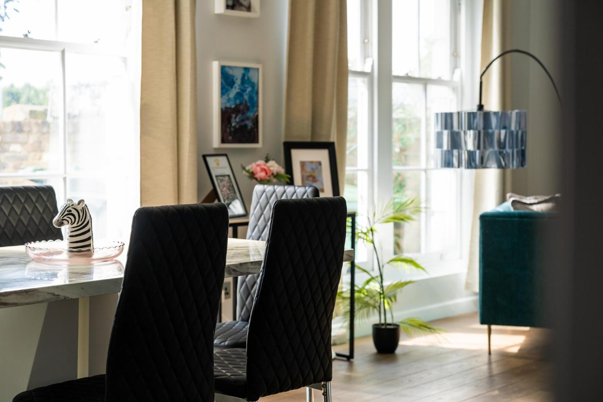 Stylish 2-bed In Camden Special Price Due To Maintenance Road Works Nearby Appartement Londres